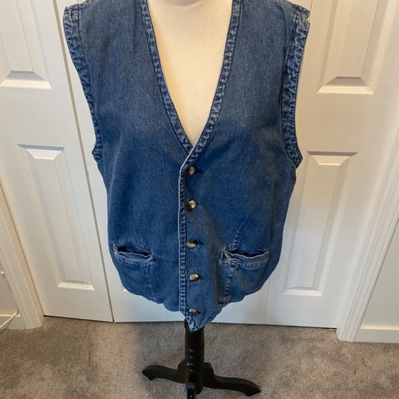 Men's Blue Denim Vest - Picture 6 of 8